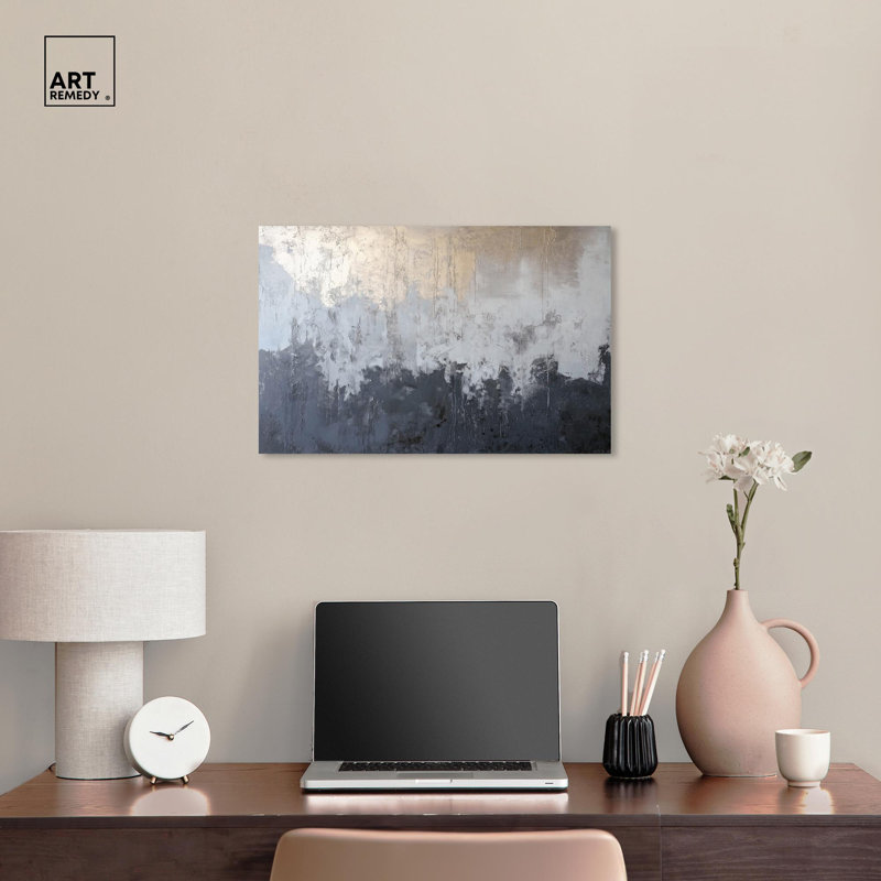 «Silvered Layers», art abstrait bleu par Art Remedy, H 16 po x l 24 po, Toile tendue