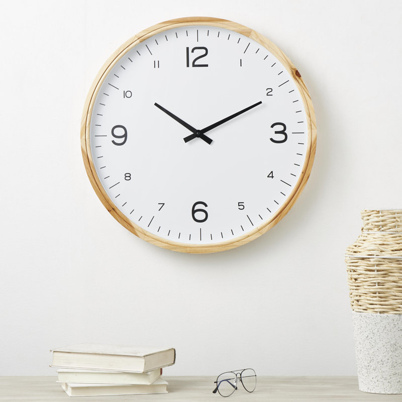 Horloge murale Drexel, H 23,45 po x l 23,45 po x P 2,55 po