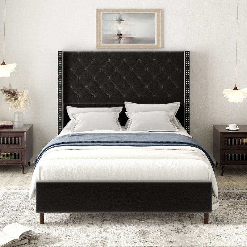 Base de lit tapissier à oreilles avec tête de lit 61 po Plainfield, Noir, Grand