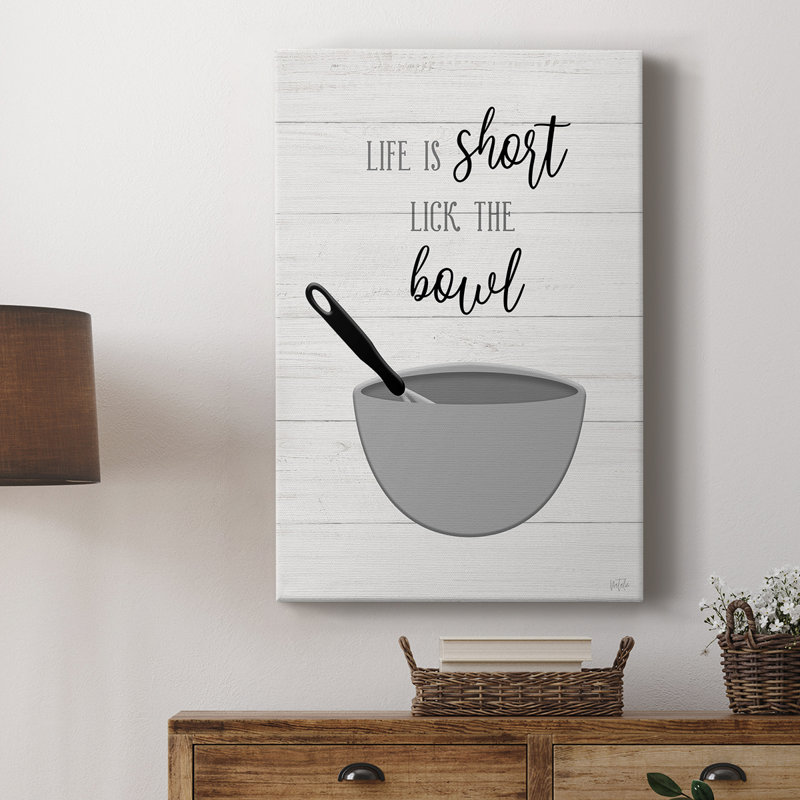 «Lick The Bowl» - galerie sur mesure Cavas, H 18 po x l 12 po