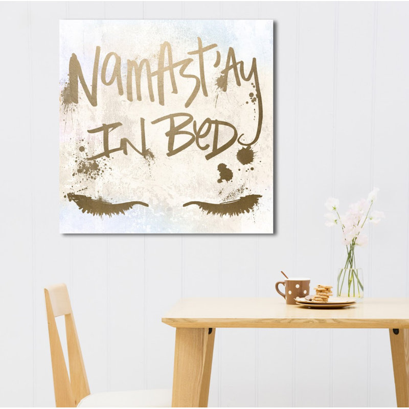 Namastay in Bed - art textuel sur toile, H 40 po x l 40 po, Toile tendue