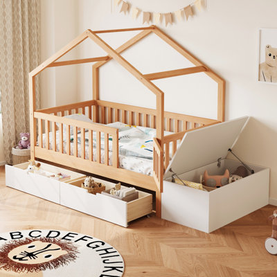 Lit pour tout-petits avec tiroirs de rangement et commode à plateau relevable, lit en bois massif avec barrières de sécurité et barrière, structure de lit de jeu pour enfants, compatible avec les matelas standard pour tout-petits américains, bois naturel et blanc
