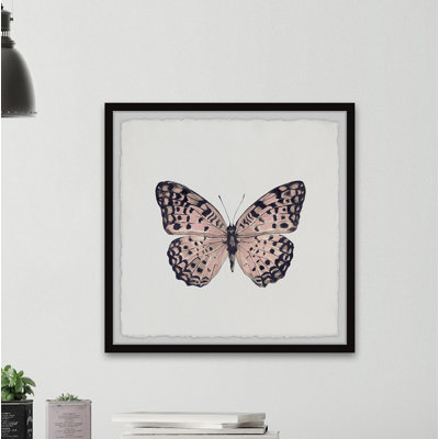 «Pink and Black Butterfly» par Marmont Hill - peinture encadrée