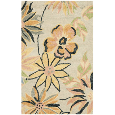Emrick Hand Hooked Wool Floral Rug