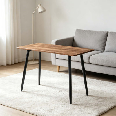 Table de salle à manger moderne et minimaliste avec fonctionnalité polyvalente et polyvalente