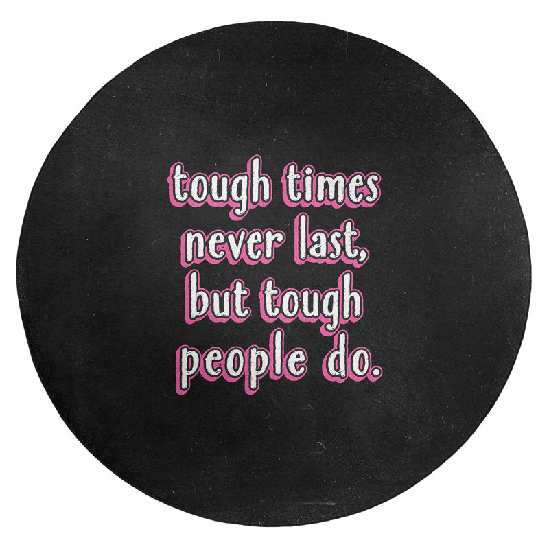Tapis en polyester rigide times quote tableau noir style, Rond 5 pi