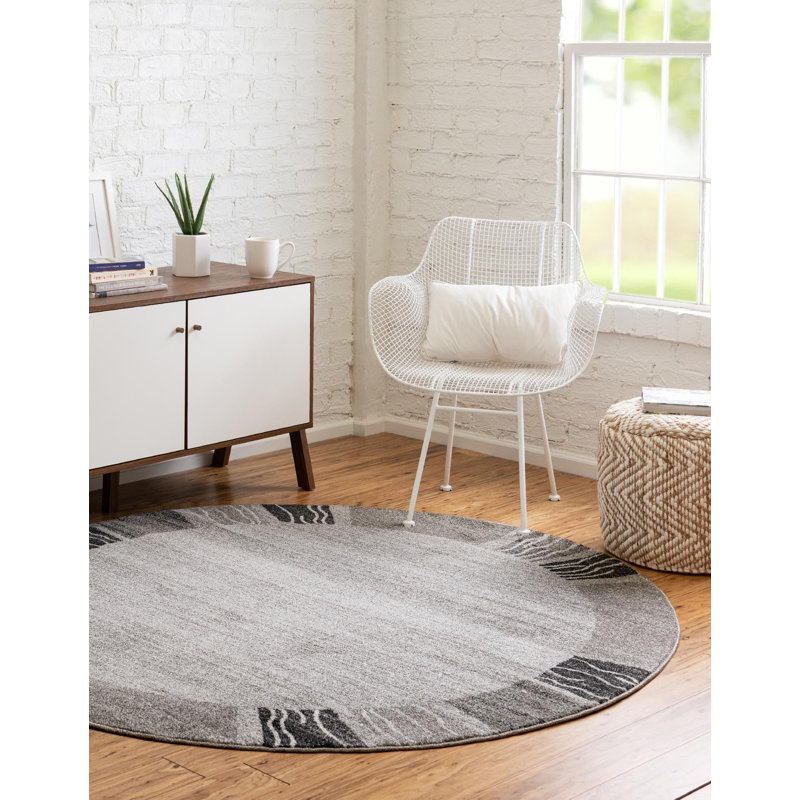 Saho Geometric Indoor Rug, Round 7'10" x 7'10"