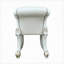 Tabouret de coiffeuse beige et argent antique avec garniture cloutée