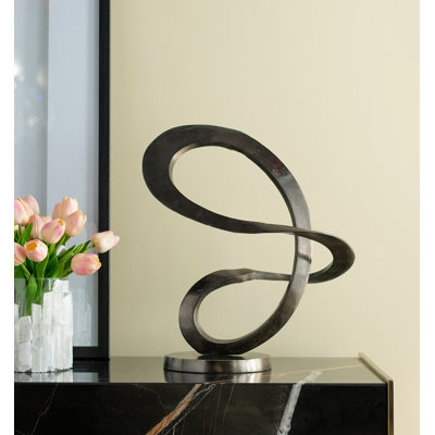 Lonelle Figurines & Sculptures