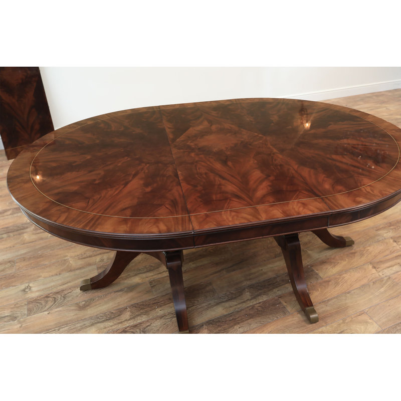 Round Mahogany Dining Table Opens To 10 Feet  Seats 12