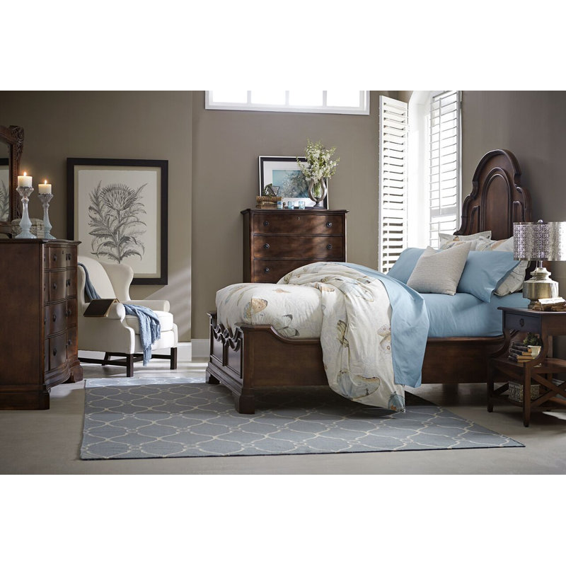 Emporium Mansion Standard Customizable Bedroom Set