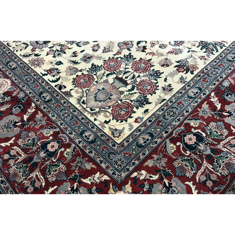 Tapis rouge noué à la main de haute qualité