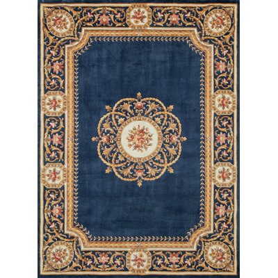Aimi Wool Floral Indoor Rug