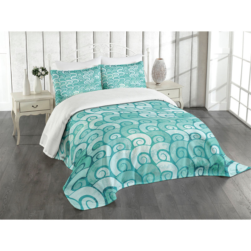 White Quilted King Bedspread Set with Pillow Shams