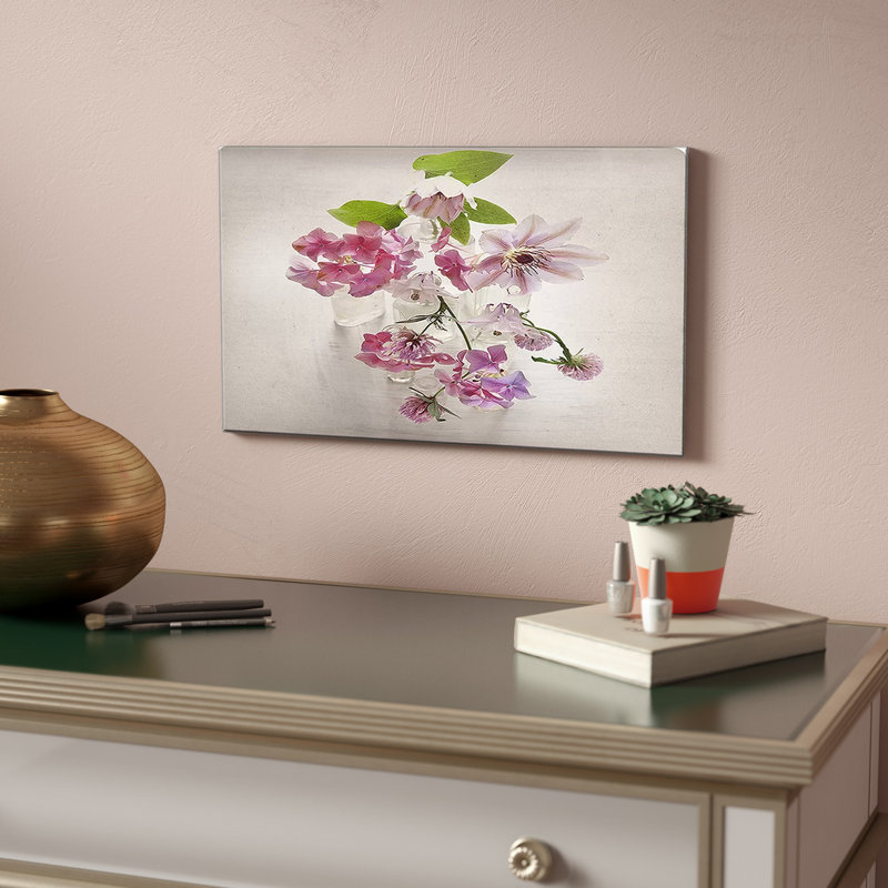 Fleurs rétro - reproduction sur toile tendue, H 20 po x l 40 po x P 1po