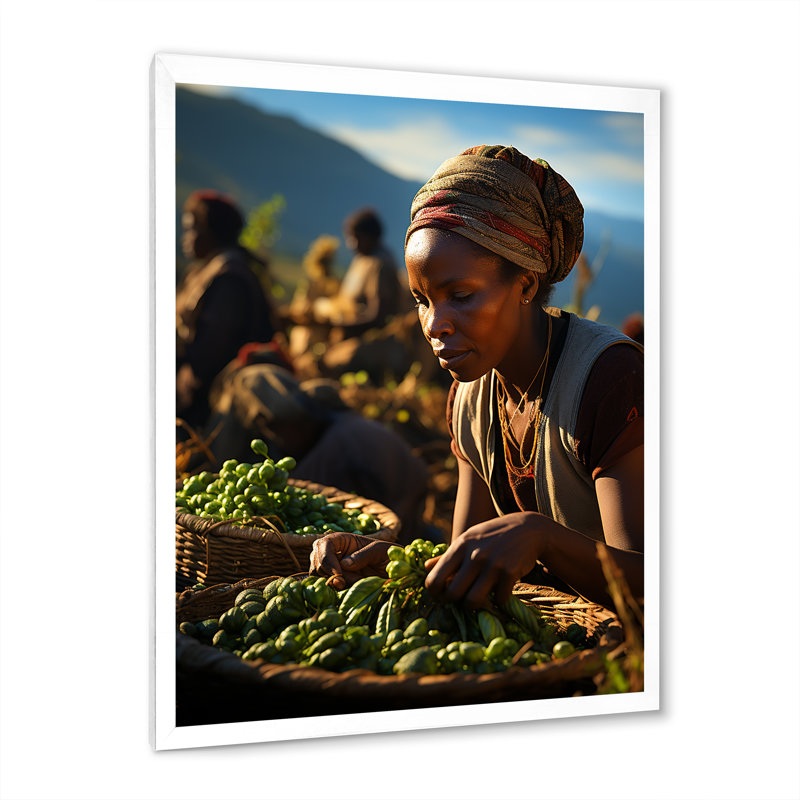 «Hrian African Tribes Kikuyu Harvest III», reproduction sur toile, Cadre photo blanc, H 44 po x l 34 po x P 1,5 po