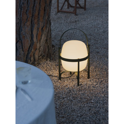 Cesta Exterior Table