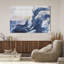 «Ocean Whispers», art abstrait abstrait bleu sur fond bleu