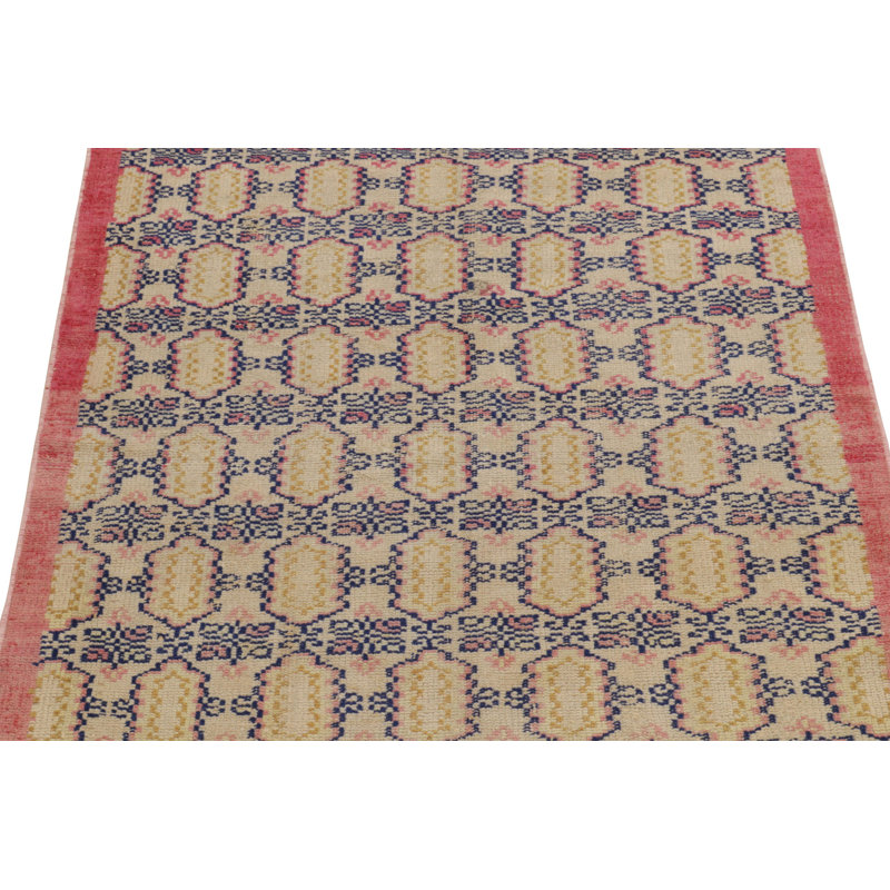 Pasha Wool Area Rug in Beige/Blue/Pink