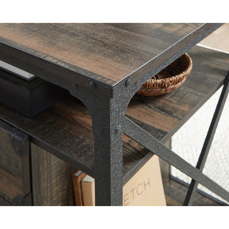 Bureau d'ordinateur Steel River