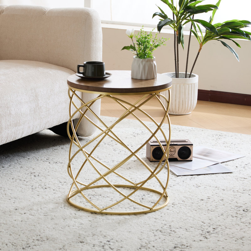 Table d'appoint Golden [plateau en panneau de fibres à densité moyenne + structure en métal]