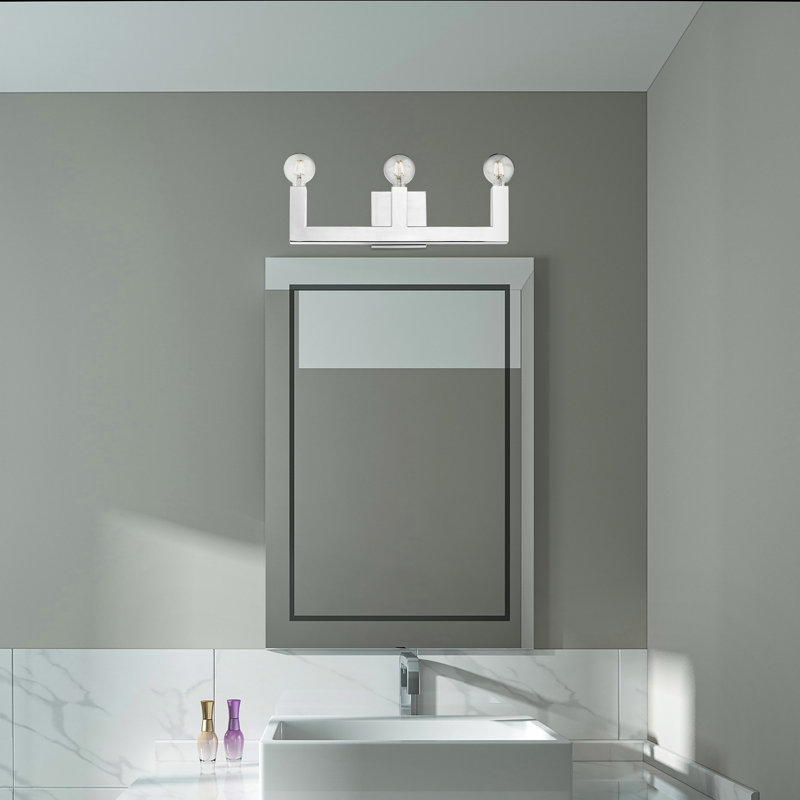 Éclairage pour meuble-lavabo à 3 lumières à intensité variable Zacari, Chrome poli