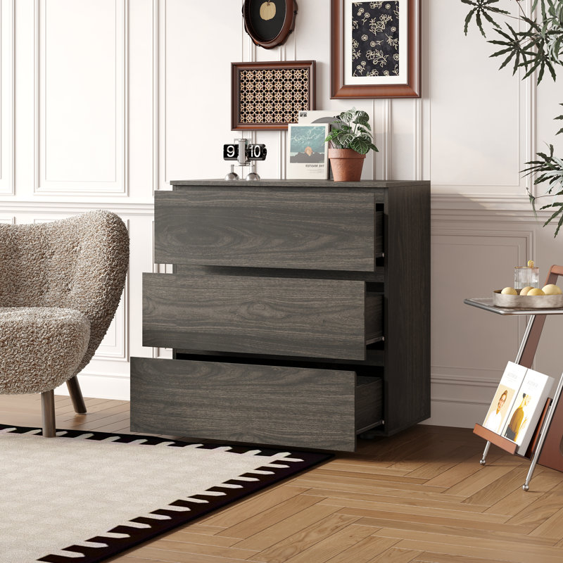 Villanova 3 - Drawer Bachelor's Chest, Deep Gray