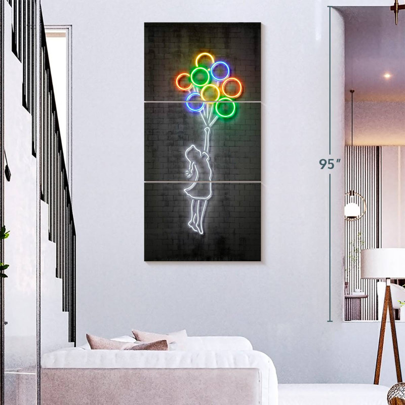 Ballons volants, H 75 po x l 36 po