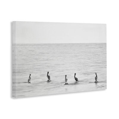 «Pelicans on Shore», art mural par Dennis Frates