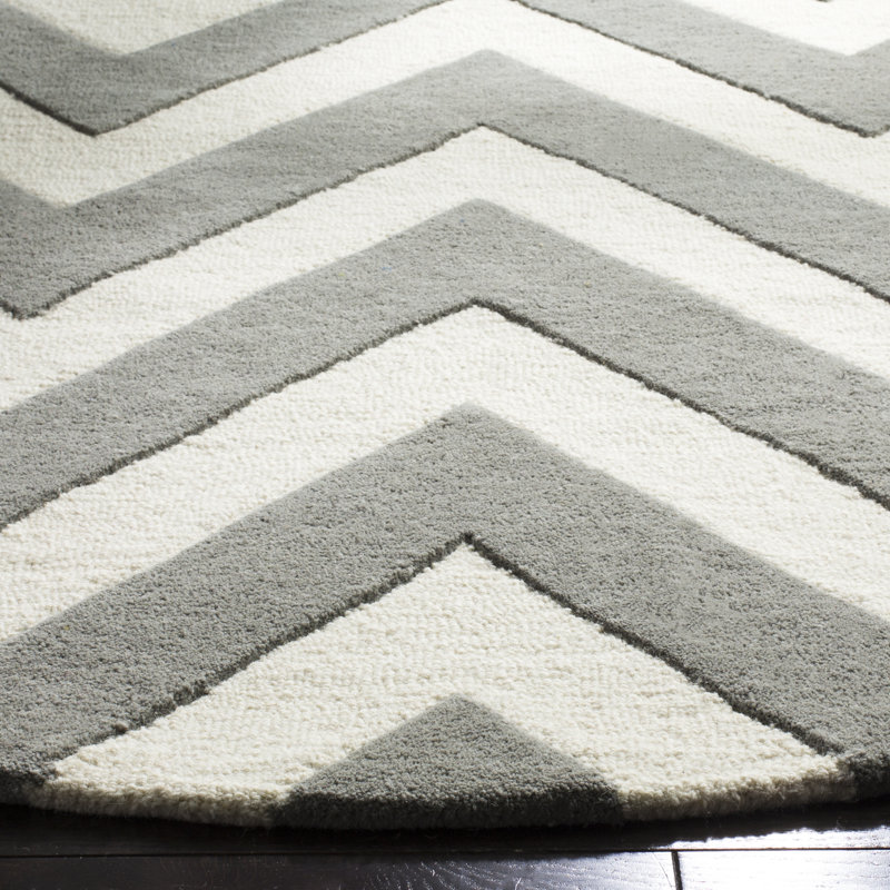 Krystyna Chevron Handmade Tufted Wool Grey/Ivory Area Rug, Rectangle 3' x 5'