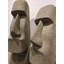 Statue moai verte en pierre de lave-253261916