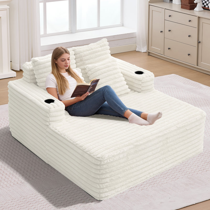 Chaise longue surdimensionnée de 146 cm en fausse fourrure, canapé moderne de style nuage sans dossier, fauteuil lounge moelleux avec porte-gobelets et coussins doux, canapé d'appoint confortable pour salon, chambre, bureau et appartement