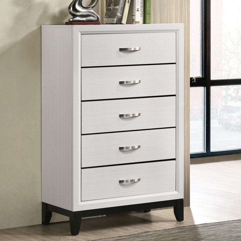 Burrigan 31'' W 5 - Drawer Dresser