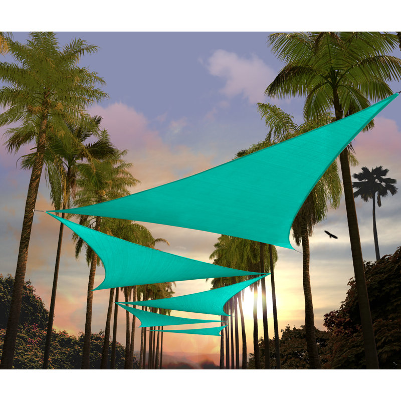 Voile d'ombrage Amigo Triangle 200 GSM, 95% de protection contre les rayons UV, Rouge, 22 pi x 22 pi x 22 pi