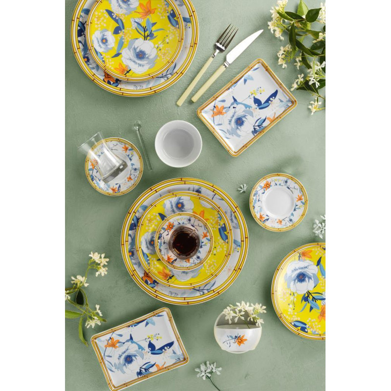 L'ensemble de vaisselle Elegant comprend 6 assiettes de service (10,6 po), 6 assiettes profondes (8,3 po), 6 assiettes à gâteau (8,3 po), 6 bols (5,1 po), 6 tasses à thé en verre, 6 assiettes à soucoupe, 6 cuillères à café, 4 Bols à sauce (3,9 po), parfaits pour les réunions de famille et les occasions spéciales