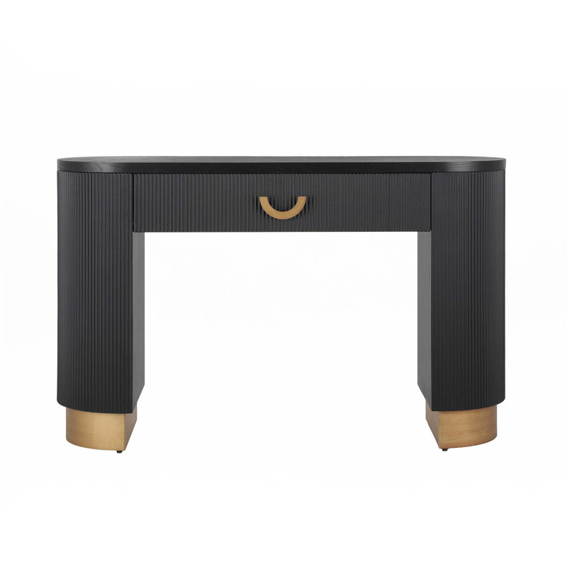 Console avec conception nervurée verticale