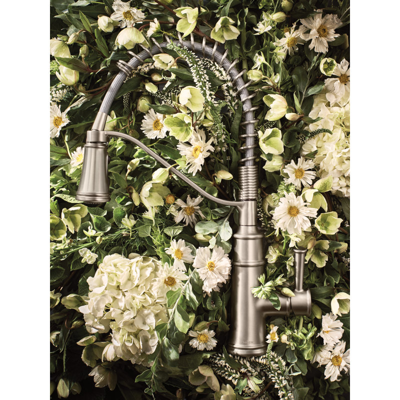 Robinet de cuisine Moen Belfield, Acier inoxydable résistant aux taches