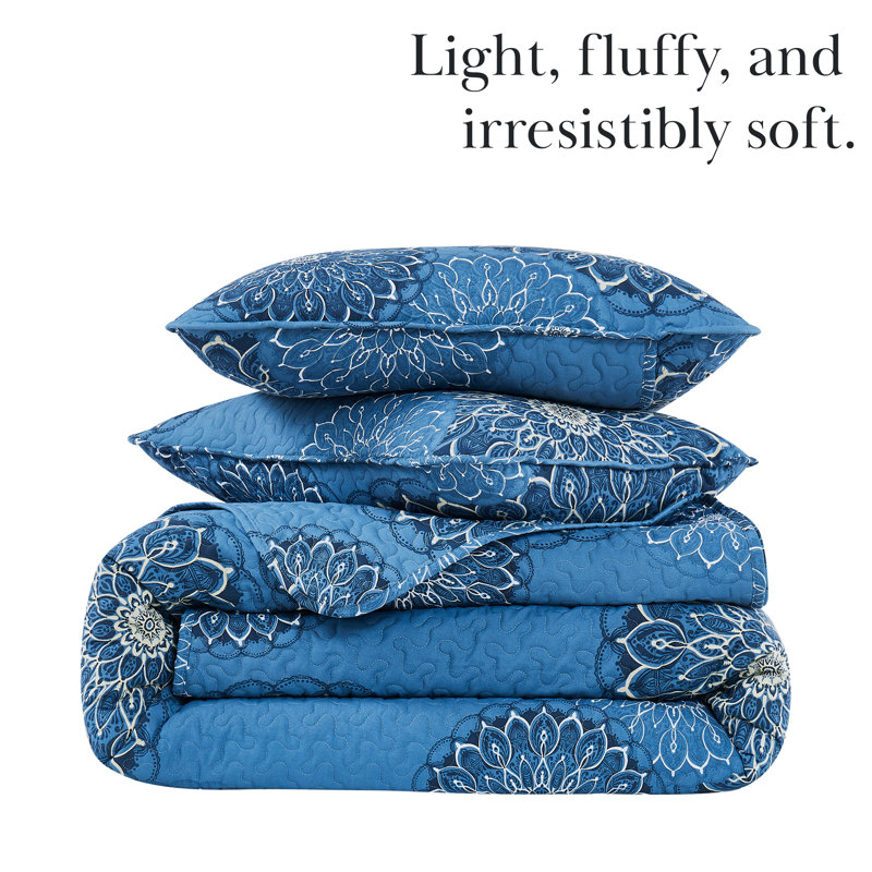 Midnight Floral Collection Microfiber 6 Piece Oversized Quilt Set by Southshore Fine Linens, Blue