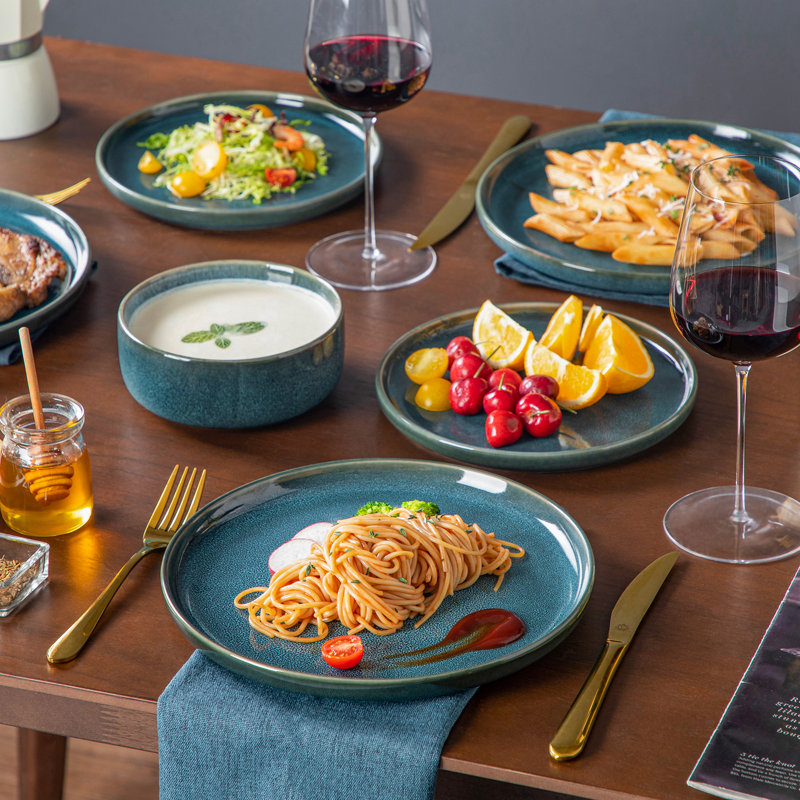 12 Piece Stoneware Dinnerware Set - Service for 4