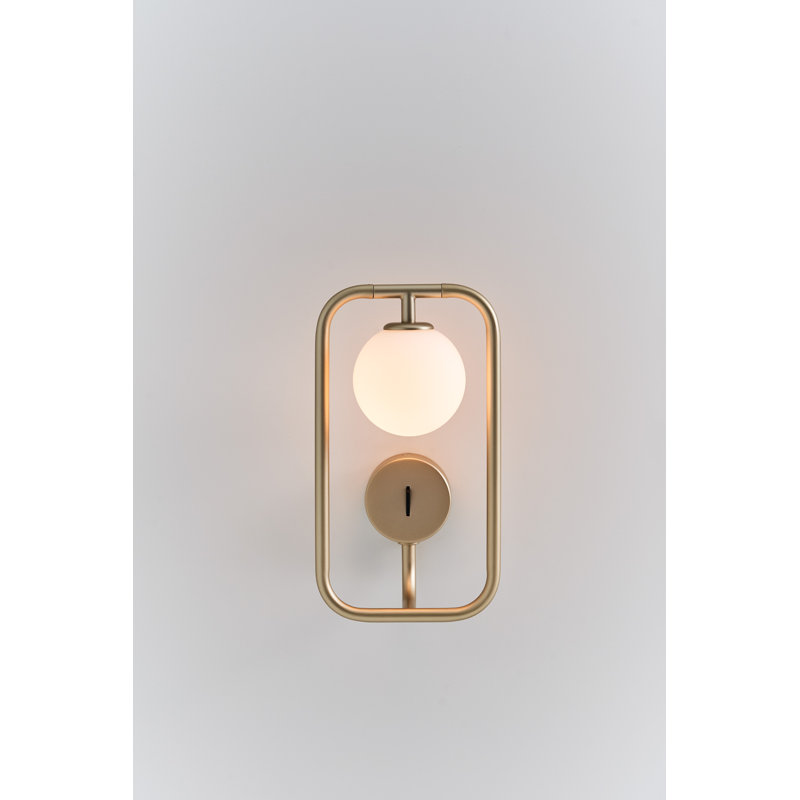 Emme 1 - Light Armed Sconce, Champagne Gold
