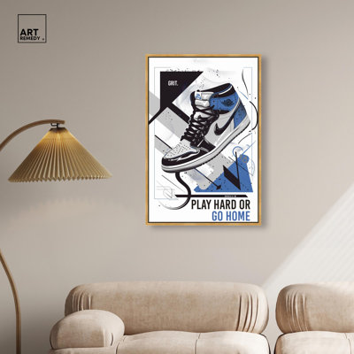 «Play Hard Go Home» par Art Remedy