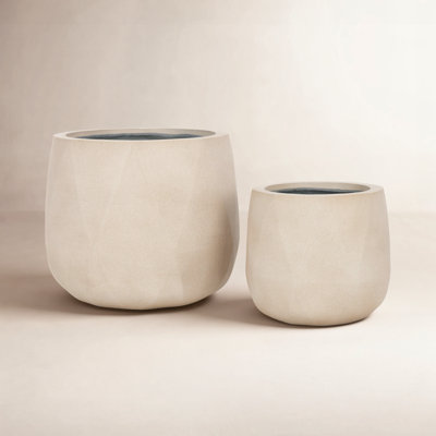 Yunque Pot Planter