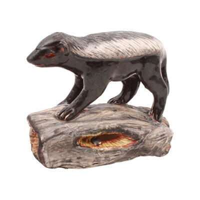 Figurines & Sculptures