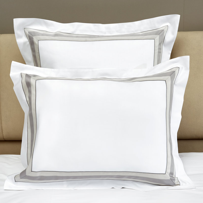 Dimora Sham, Standard Sham, White/Silver Moon