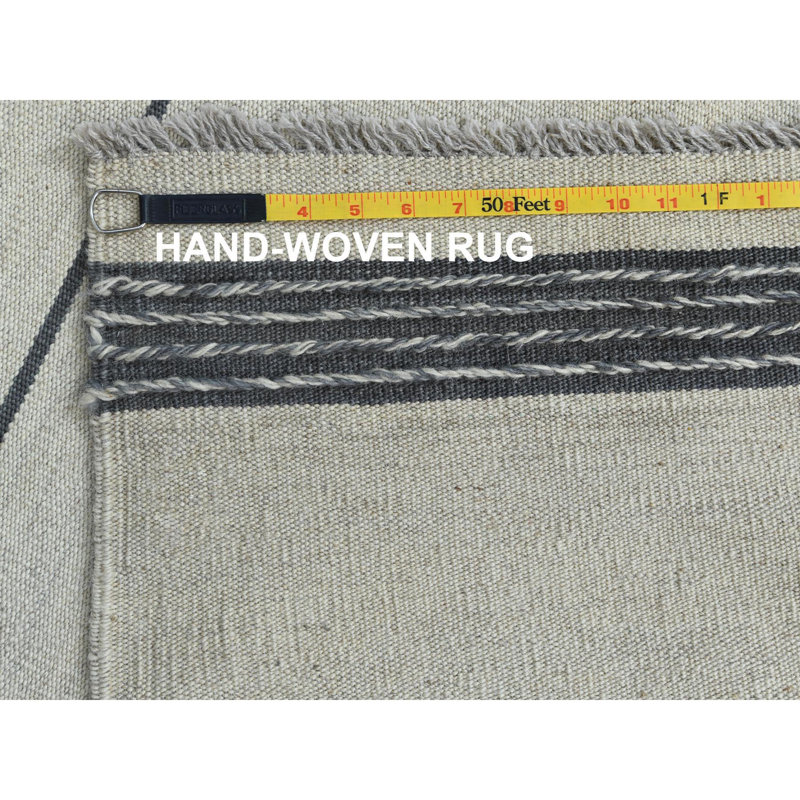 Tapis kilim surdimensionné à rayures 12 pi 5 po x 14 pi 10 po 1B8DD2FA111A46BAB4D7107F59E7DD4D