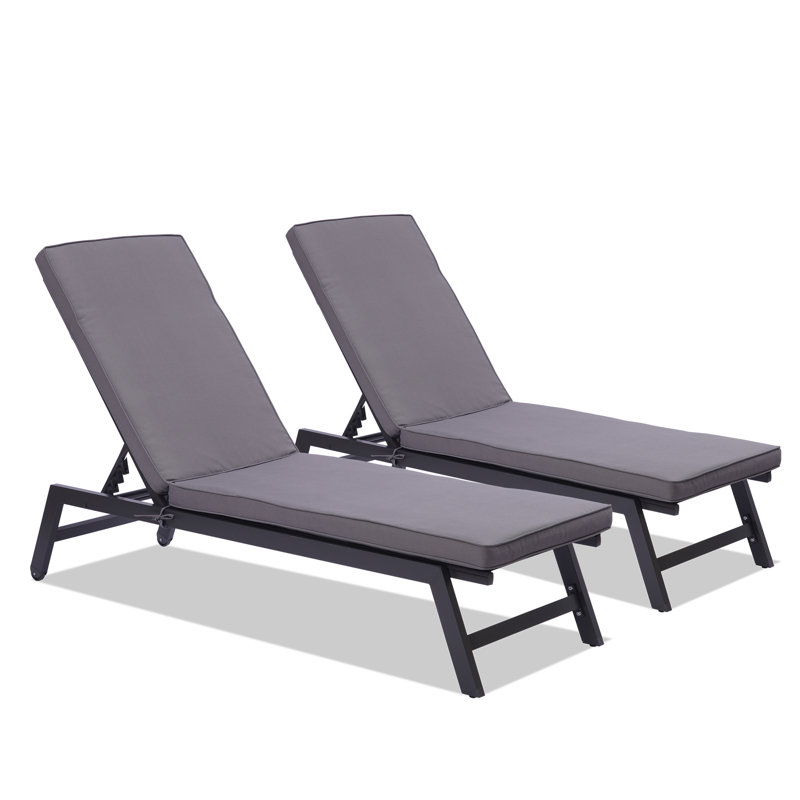 Chaise longue inclinable longue 75 po avec coussins