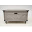 Table basse à plateau relevable avec station de charge, table basse carrée avec lumières à capteur, table centrale avec armoire de rangement et roulettes verrouillables-196086848