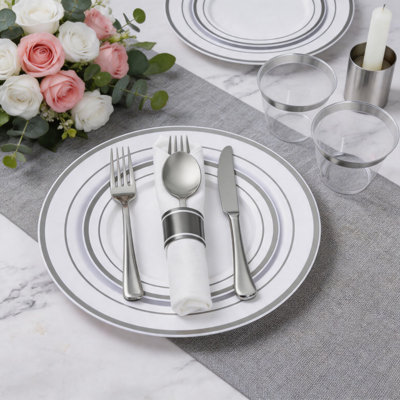 700 Piece Gold Glitter Plastic Dinnerware Set for 100 Guests