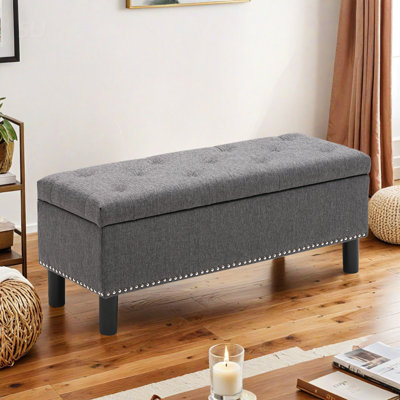 Banc de rangement avec repose-pieds avec pieds en bois, banc de chambre rembourré avec conception capitonnée et éponge résistante à haute densité