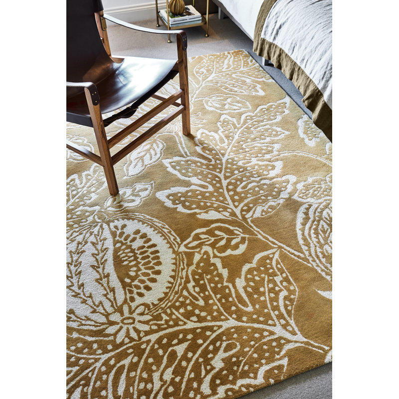 Sanderson Handmade Wool Floral Area Rug, Rectangle 4'7'' x 6'7''